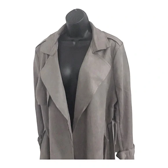 Stunning‎ gray faux suede belted trench coat size XL new